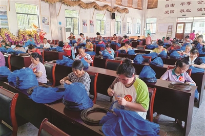 漁網(wǎng)巧手大比拼 上演指尖絕活